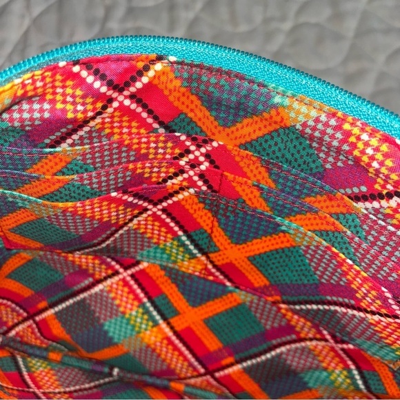 Vera Bradley red patterned clutch bag with lemon, teal trim and strap - Picture 4 of 7